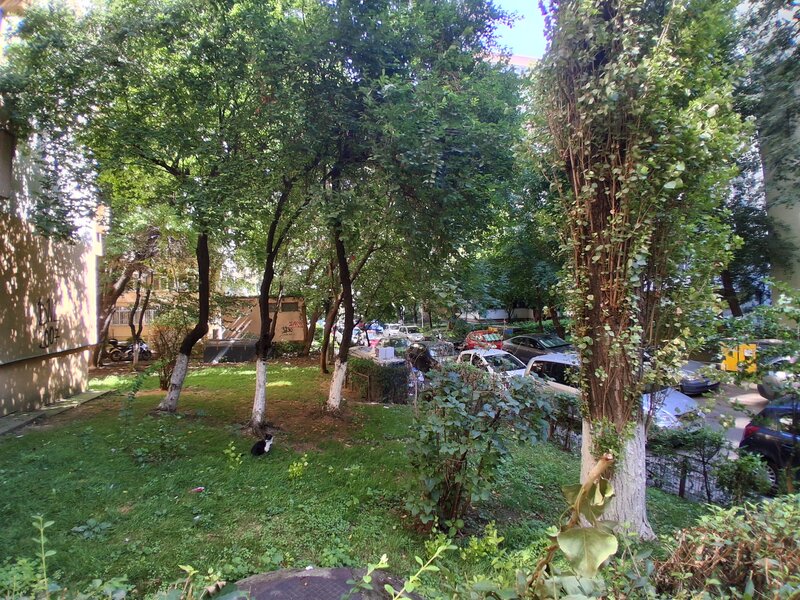 Doamna Ghica, 3 camere decomandat, vedere parc,70 mp